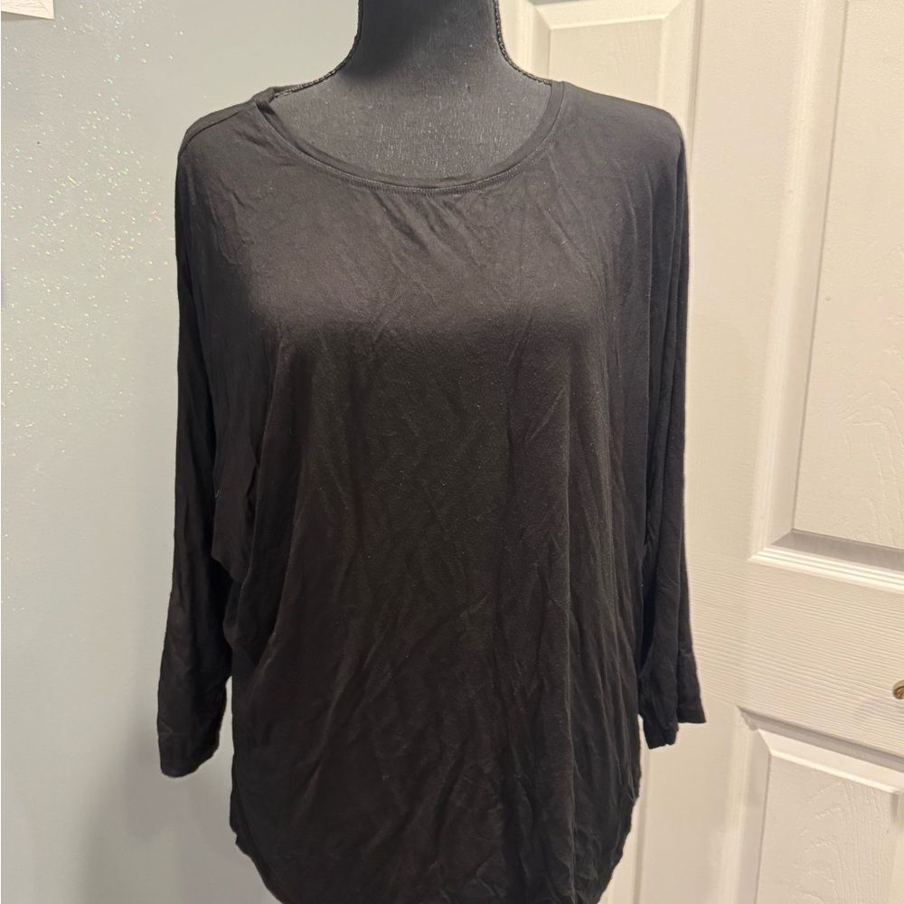 Willi Smith Women's Black 3/4 Sleeve Top size XL